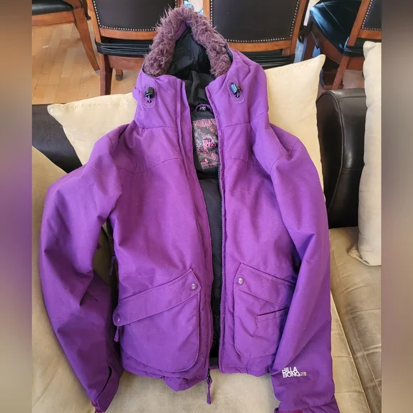 SET of Billabong Matching Snow Pants and Jacket